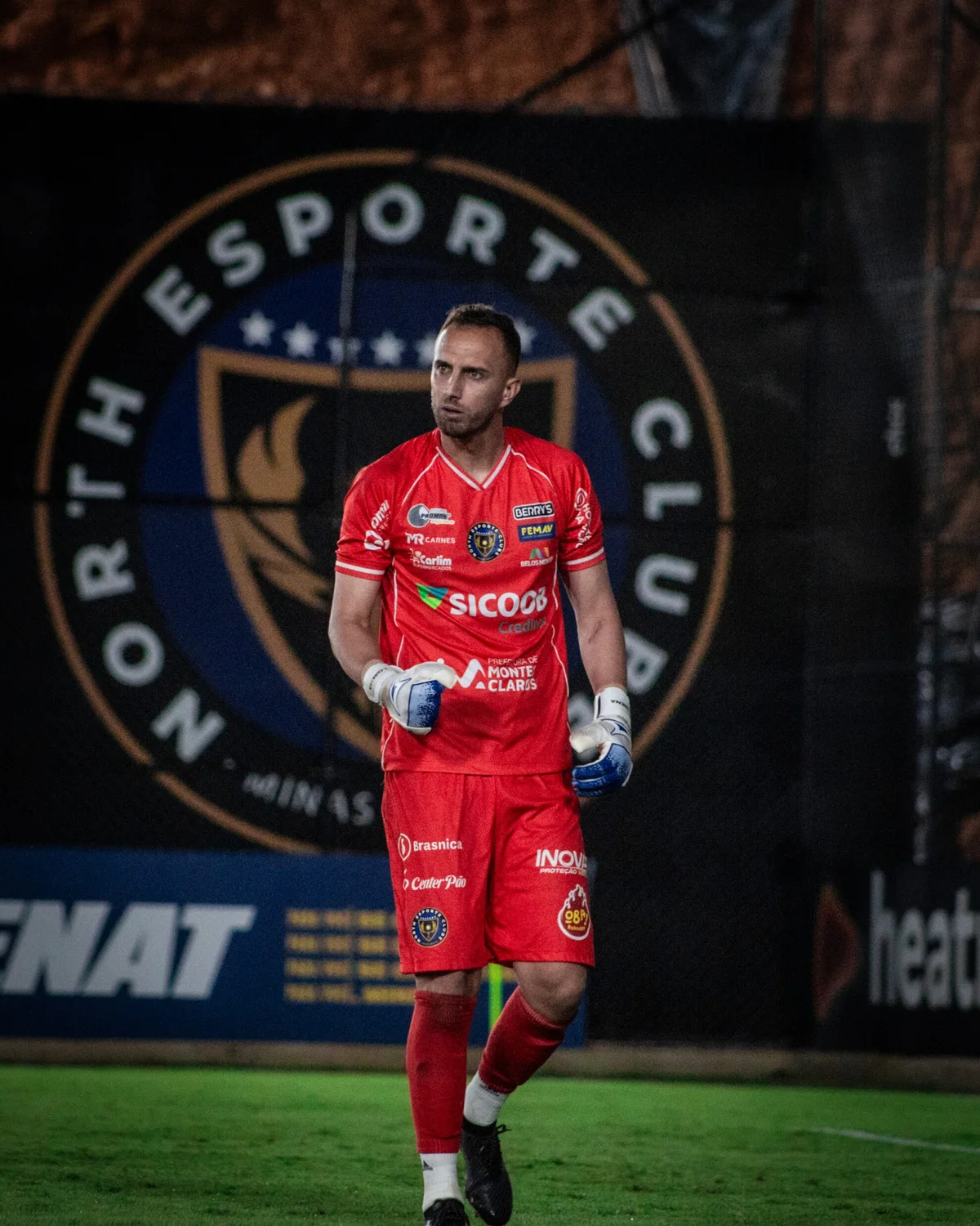 Camisa de Goleiro 2026 — Vermelha